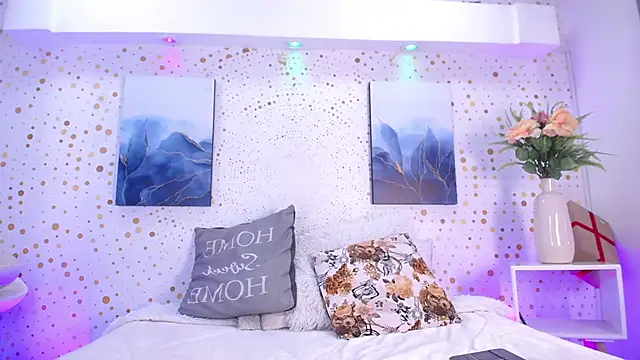 Emily Vaughan online show from 18, 1, 2026