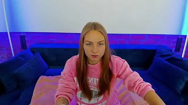 MilaAddams online show from 11, 11, 2025