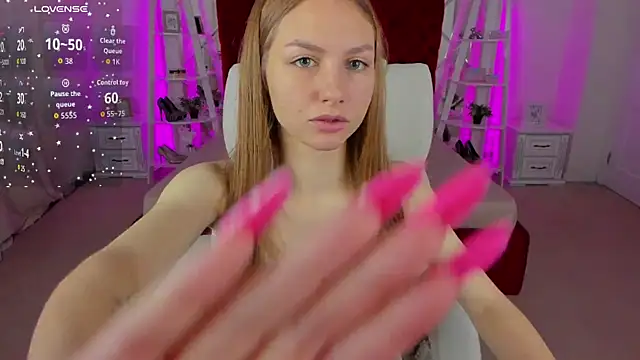 Snapshot of MilaAddams chatting on 7, 8, 2026 MilaAddams online show from 7, 8, 2026
