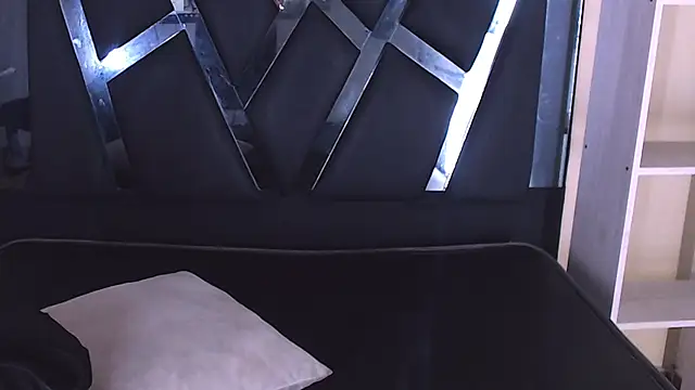 aston xvera online show from 10, 1, 2026