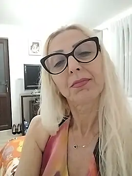  sexyBLONDE46  online show from 9, 4, 2026