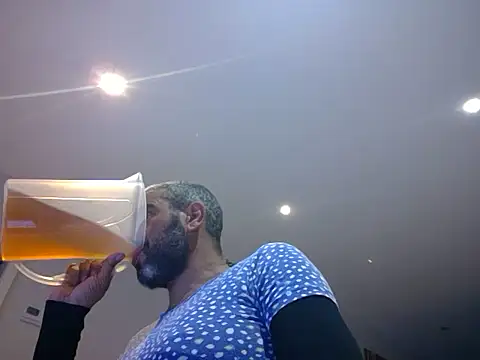 Snapshot of analmoni chatting on 12, 9, 2025 analmoni online show from 12, 9, 2025