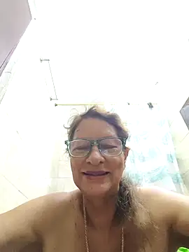 MaryLunne online show from 25, 10, 2025