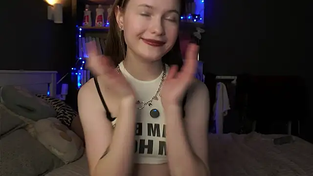 LynHillaire online show from 12, 2, 2026