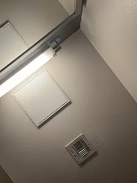 violet lin online show from 11, 4, 2026