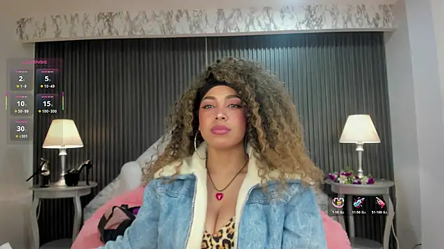 Snapshot of Amarafire chatting on 27, 11, 2025 Amarafire online show from 27, 11, 2025