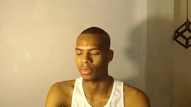 criss zuri online show from 8, 10, 2025