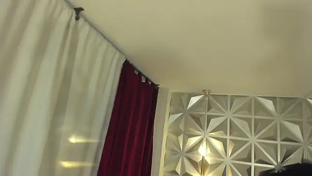 Snapshot of zoerouse_ chatting on 22, 11, 2025 zoerouse online show from 22, 11, 2025