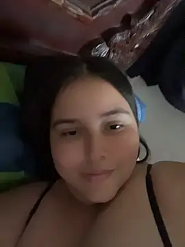 mia-08martinez  online show from 24, 5, 2026