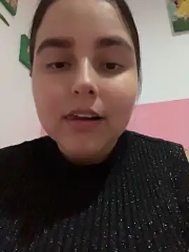 mia-08martinez  online show from 6, 6, 2026
