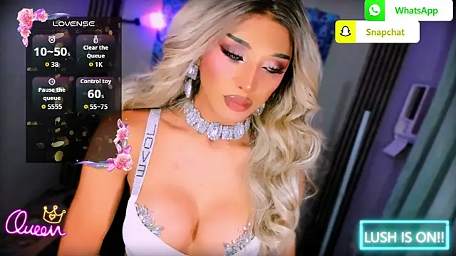 Snapshot of xUrGoddess_Bellax chatting on 4, 6, 2026 xUrGoddess Bellax online show from 4, 6, 2026