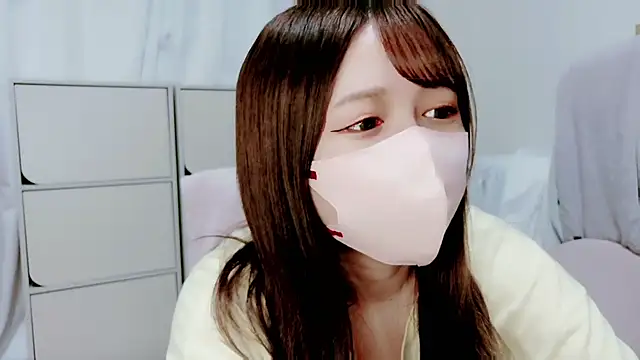 Snapshot of Hanachan_Gcup_ chatting on 19, 9, 2025 Hanachan Gcup online show from 19, 9, 2025