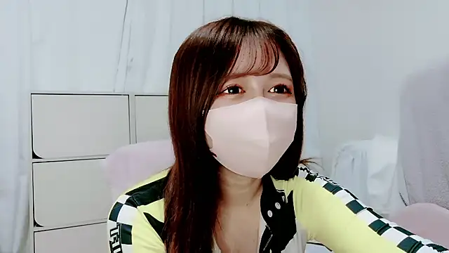 Snapshot of Hanachan_Gcup_ chatting on 3, 10, 2025 Hanachan Gcup online show from 3, 10, 2025