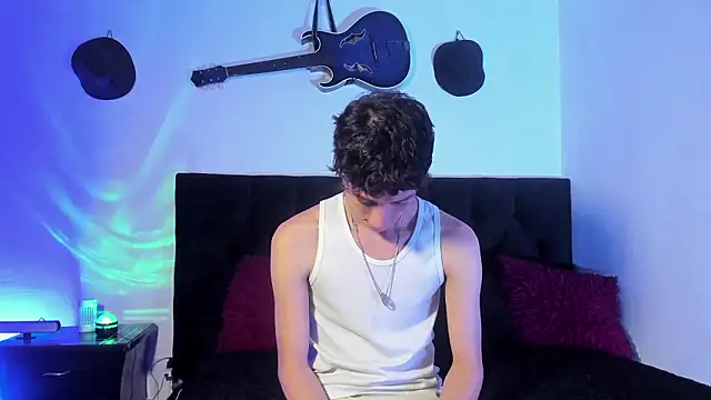 Snapshot of mhatias_ chatting on 10, 2, 2026 mhatias online show from 10, 2, 2026