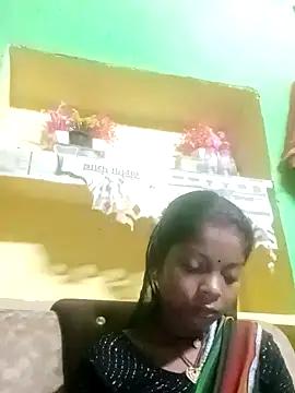 Snapshot of Hema4545 chatting on 10, 9, 2025 Hema4545 online show from 10, 9, 2025