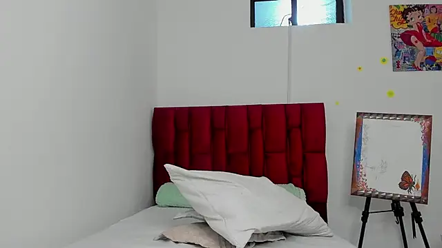 berenicelV online show from 30, 10, 2025