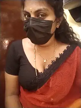 Snapshot of Nithiila chatting on 21, 4, 2026 Nithiila online show from 21, 4, 2026