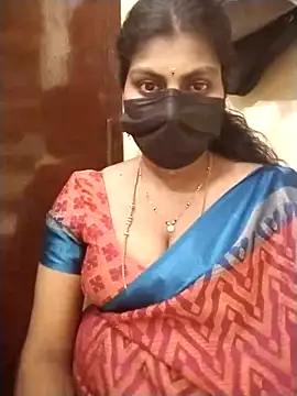 Snapshot of Nithiila chatting on 22, 4, 2026 Nithiila online show from 22, 4, 2026