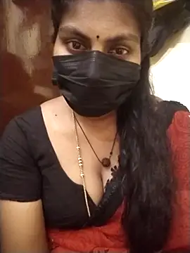 Snapshot of Nithiila chatting on 6, 6, 2026 Nithiila online show from 6, 6, 2026