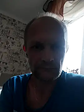 Snapshot of mishania45 chatting on 3, 11, 2025 mishania45 online show from 3, 11, 2025