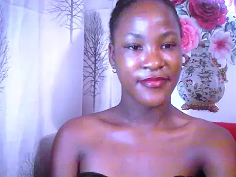 Snapshot of Indianeyestripper chatting on 18, 9, 2025 Indianeyestripper online show from 18, 9, 2025