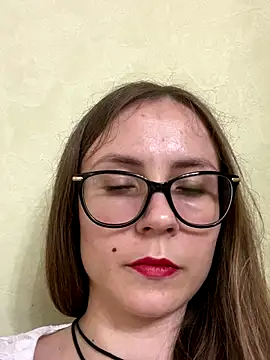 SophieDesire online show from 18, 9, 2025