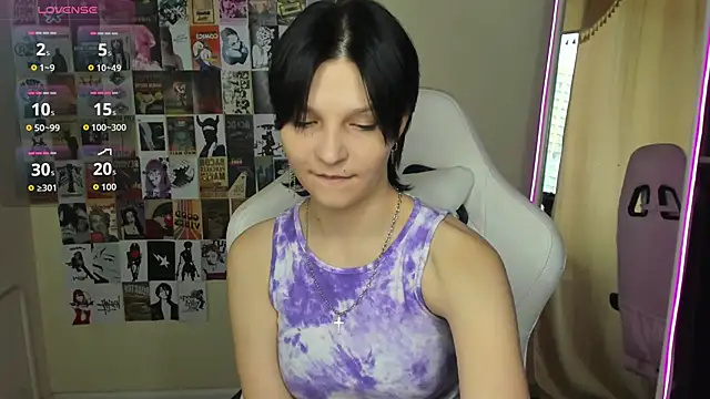 Snapshot of AudreyyKim chatting on 5, 10, 2025 AudreyyKim online show from 5, 10, 2025