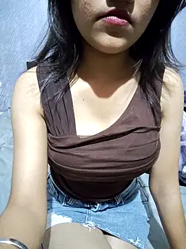 Snapshot of queen_visakha chatting on 27, 3, 2026 queen visakha online show from 27, 3, 2026