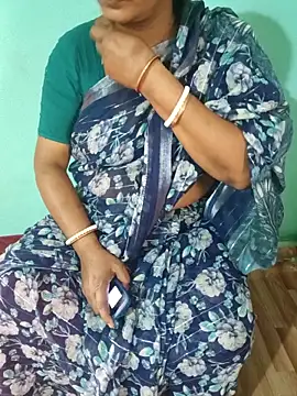 desi boudi87 online show from 15, 3, 2026