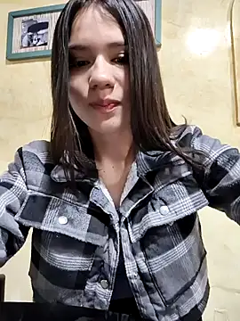 Snapshot of CHARLOTTE__05 chatting on 10, 9, 2025 CHARLOTTE 05 online show from 10, 9, 2025