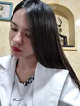 Snapshot of CHARLOTTE__05 chatting on 15, 9, 2025 CHARLOTTE 05 online show from 15, 9, 2025