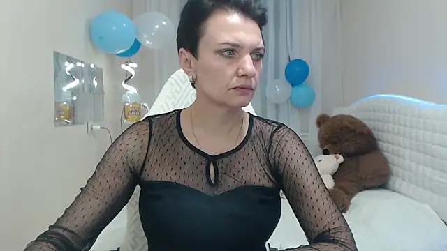 Snapshot of AvaSaturnian chatting on 23, 9, 2025 AvaSaturnian online show from 23, 9, 2025