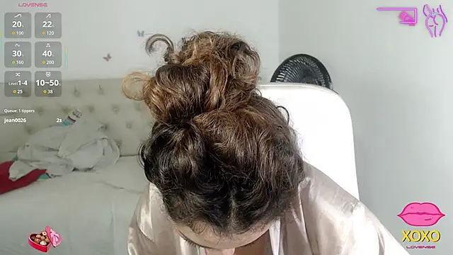 sasha 17  online show from 23, 10, 2025