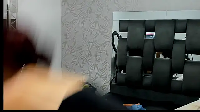 MissDiabla  online show from 12, 10, 2025