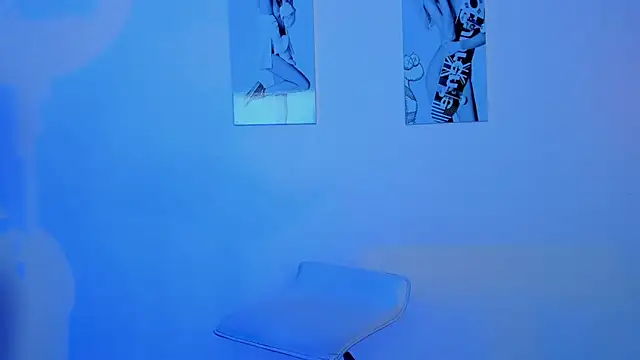 Roseaurora online show from 5, 11, 2025