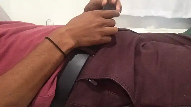 Snapshot of Pomloposho chatting on 22, 10, 2025 Pomloposho online show from 22, 10, 2025