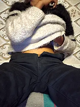 Aidakhan1212 online show from 29, 11, 2025