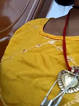 LUCKY cut online show from 5, 4, 2026