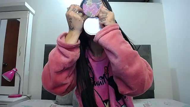 Taylormegan online show from 21, 9, 2025