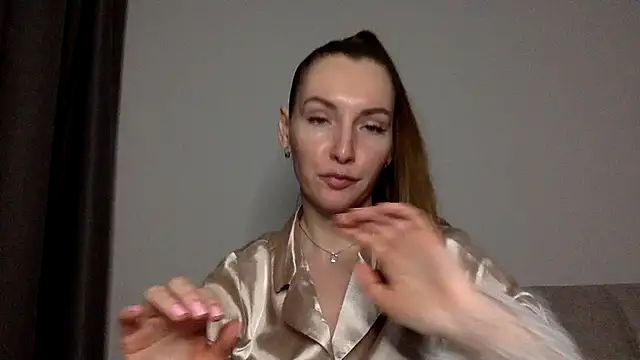 Varnyx online show from 15, 11, 2025