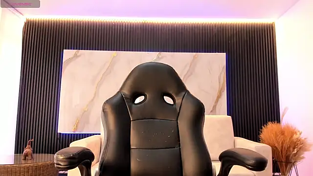 Snapshot of sofiapalacioss chatting on 13, 11, 2025 sofiapalacioss online show from 13, 11, 2025