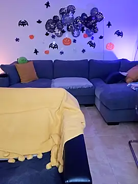 Snapshot of AngelaWild- chatting on 3, 11, 2025 AngelaWild- online show from 3, 11, 2025