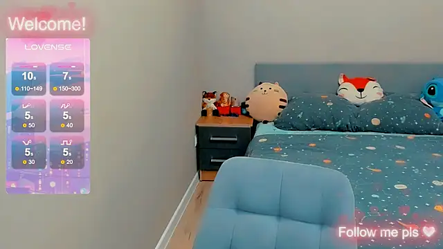 Kitten Alissa online show from 21, 11, 2025