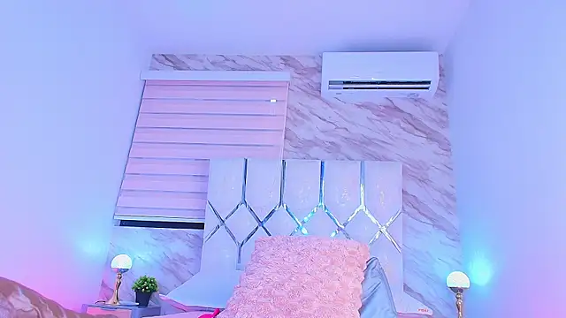 collet 1 online show from 5, 12, 2025