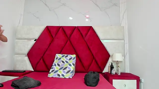 Snapshot of Kity_spiderr chatting on 20, 5, 2026 Kity spiderr online show from 20, 5, 2026
