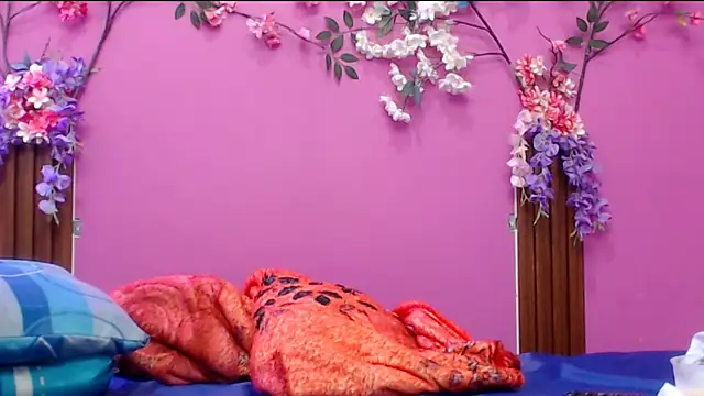 skinnysofia18 online show from 9, 11, 2025