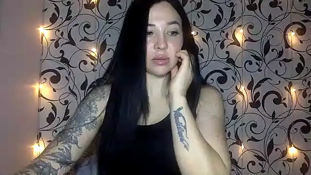 Ivelaa online show from 7, 11, 2025