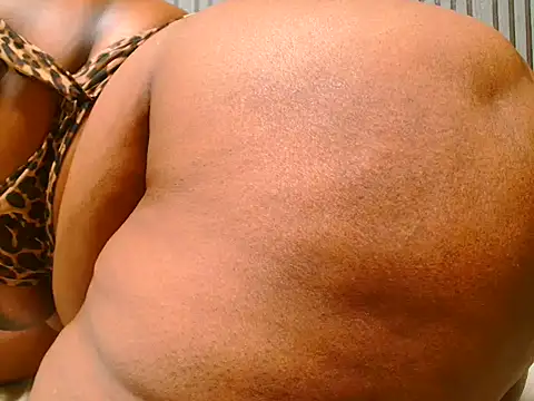 ROYALASS25 online show from 16, 1, 2026