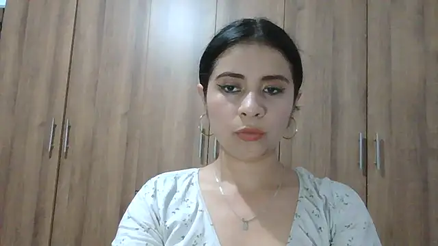 ValerieLove  online show from 12, 11, 2025