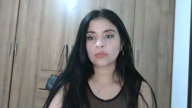 ValerieLove  online show from 14, 11, 2025